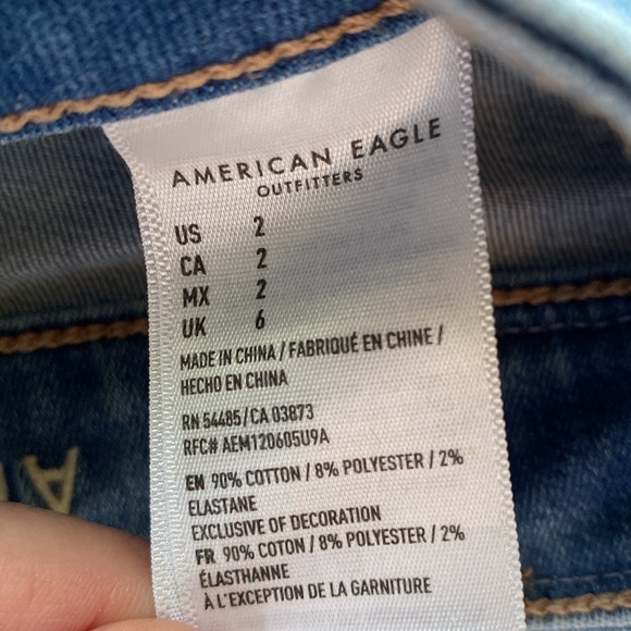 AE Jeans Shorts - Picture 4 of 4